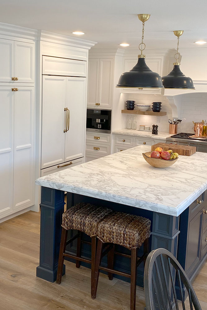 Custom Kitchen Cabinets